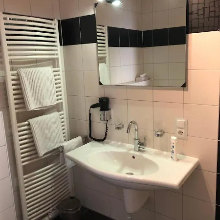 호텔 Garni Rabennest 브라우바흐